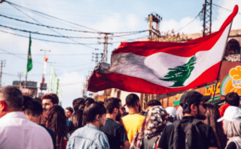 Финансовый кризис в Ливане: валюта упала на 80%, огромные потери в Центральном банке, спасение МВФ приостановлено